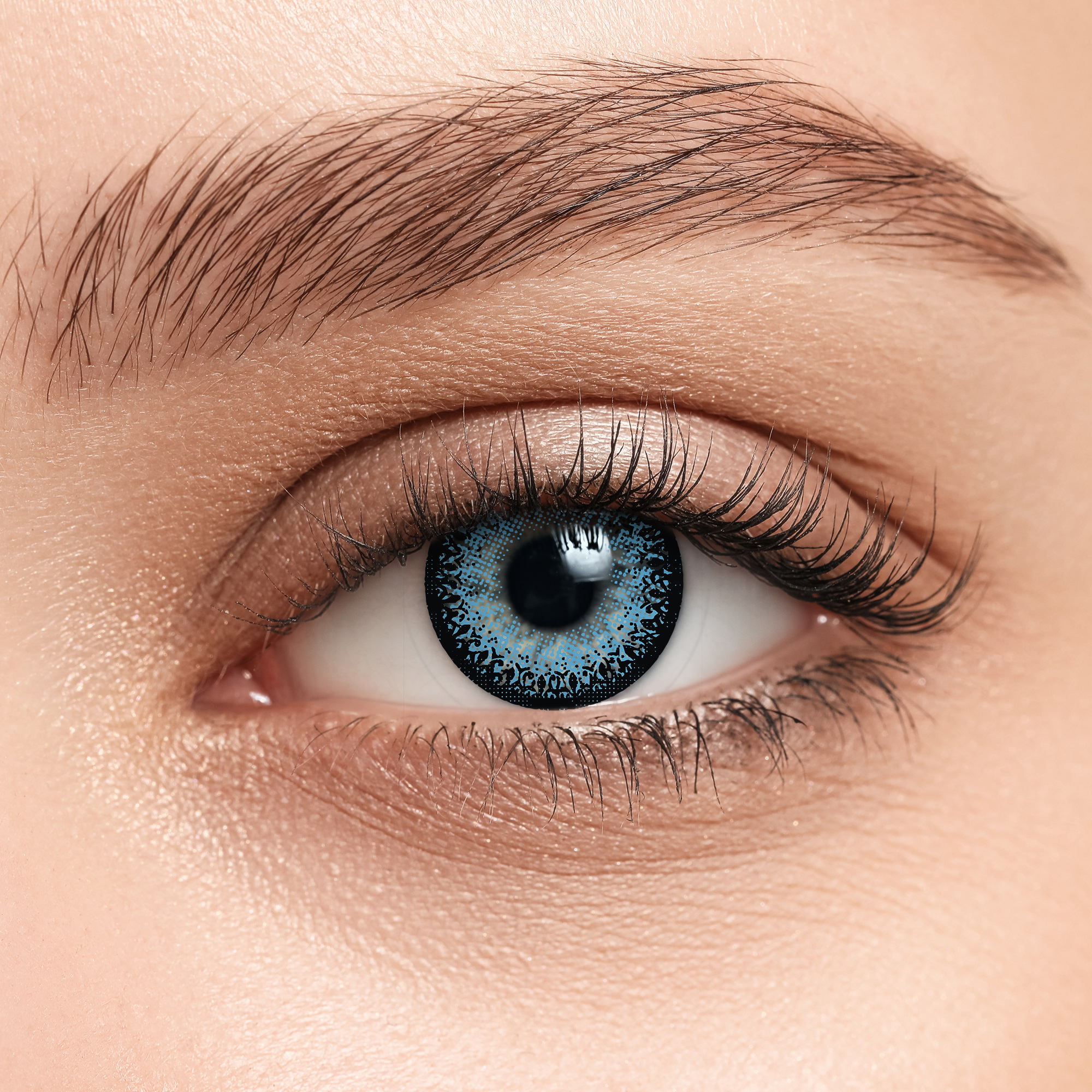 Голубые контактные линзы ILLUSION FASHION ADONIS BLUE