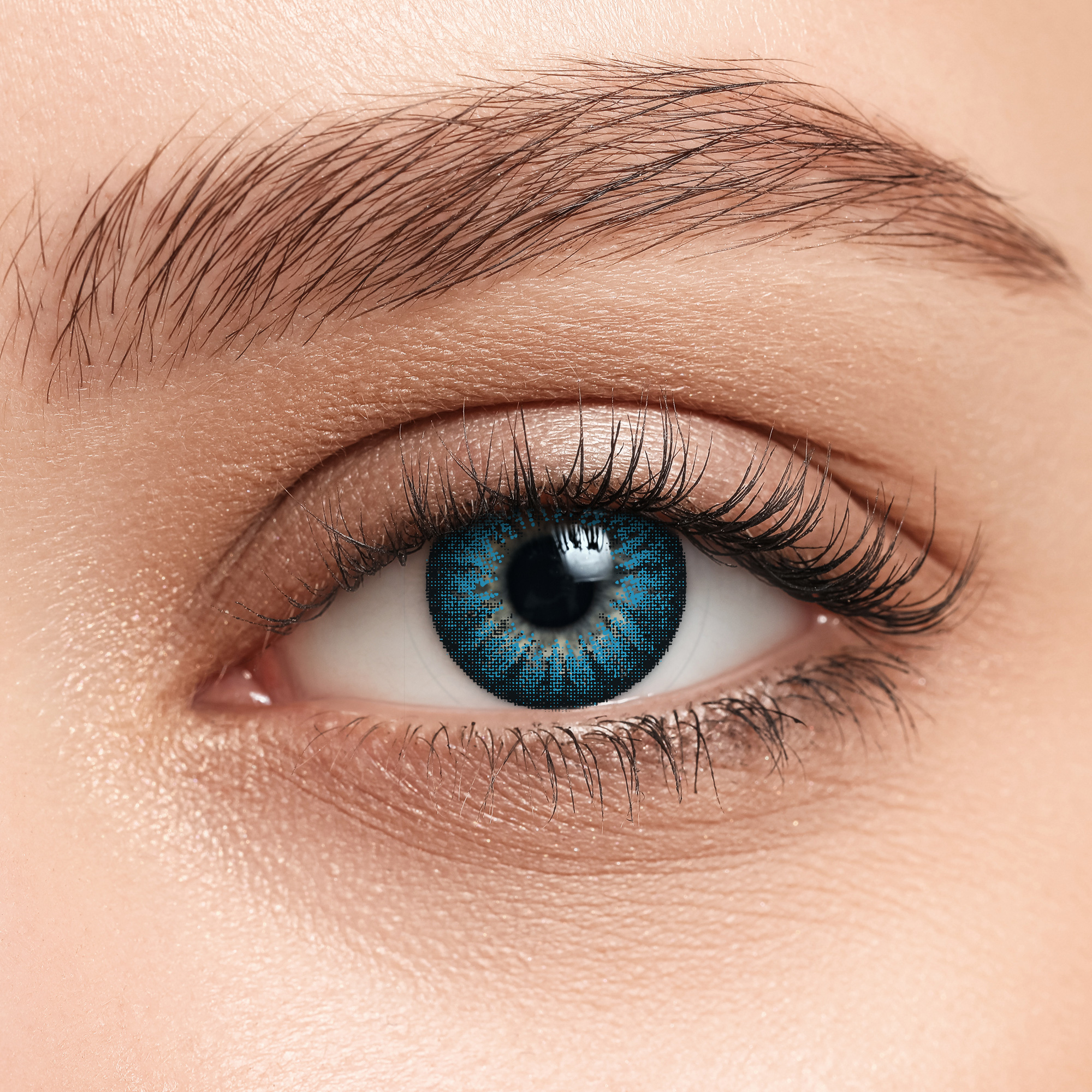 Голубые контактные линзы ILLUSION FASHION LUXE BLUE